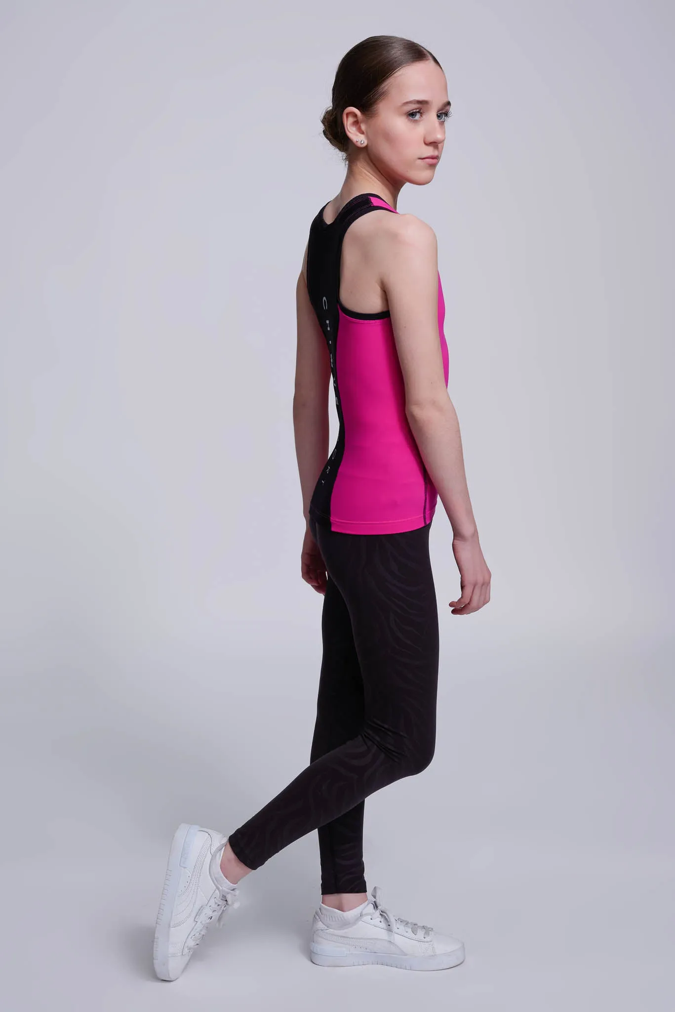 Desire tank top in Fuchsia