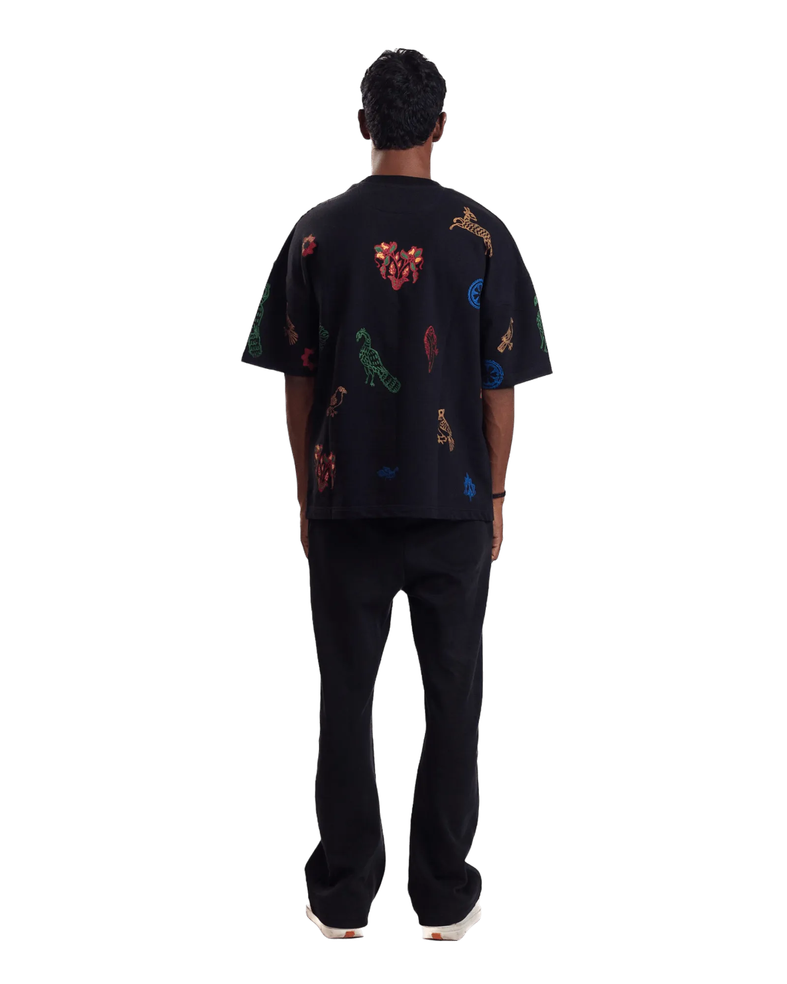 "HERITAGE HEART" BLOCK PRINTED BLACK T-SHIRT
